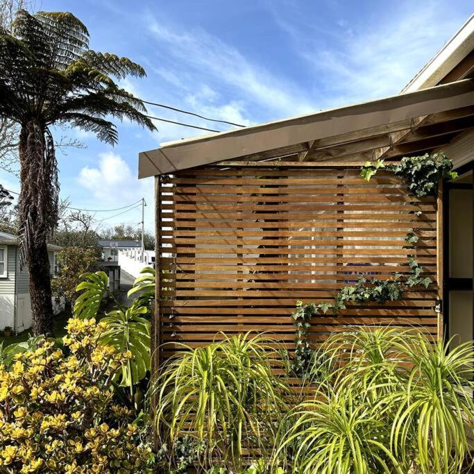 Peaceful Green Bay Charmer Auckland Exteriör bild